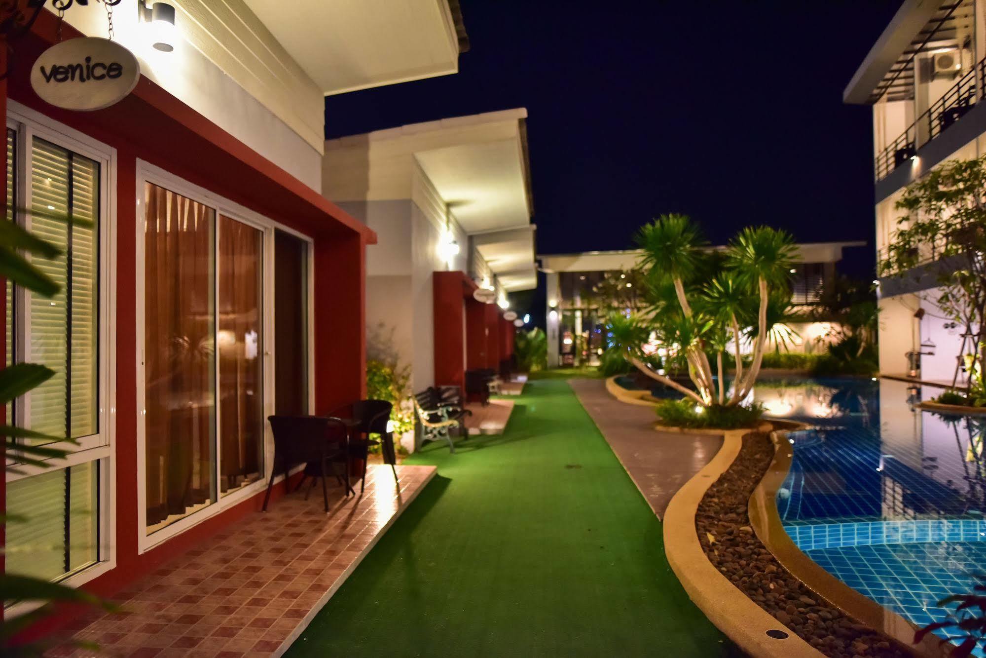 Milano Huahin HHQ Exterior foto