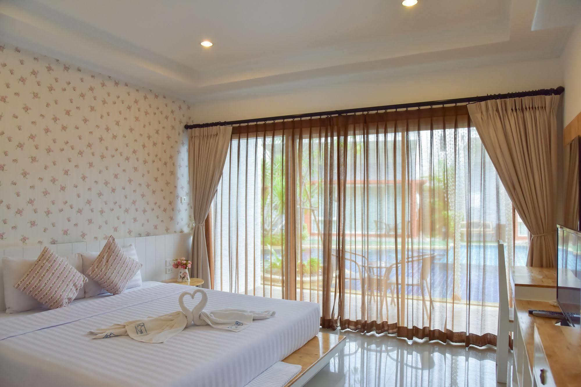 Milano Huahin HHQ Exterior foto